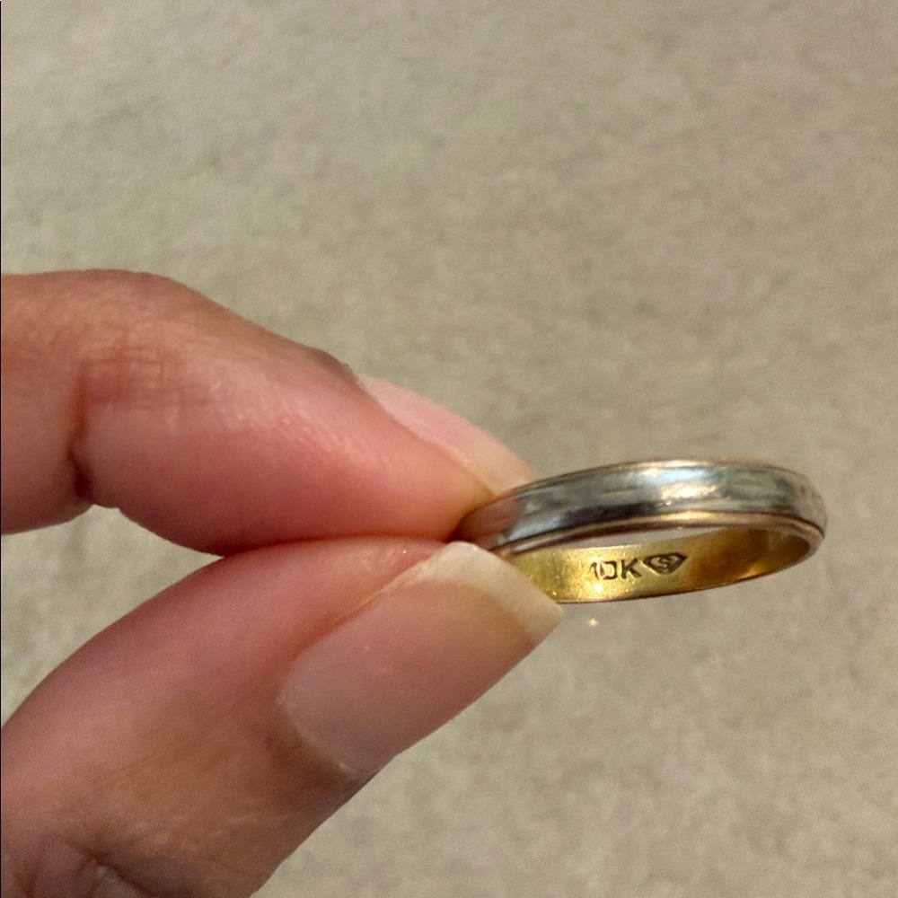 10 k vintage white gold and yellow gold wedding band